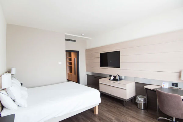 Room 3 1 1