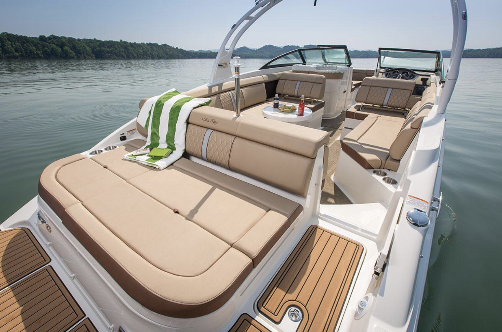 sea ray SDX 270 